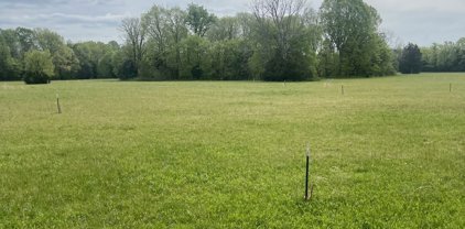 Hunter Road, Lewisburg