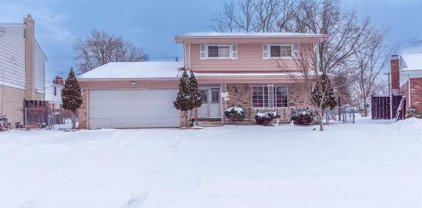 35630 Annette, Sterling Heights