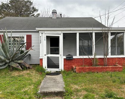 7487 Wellington Road, East Norfolk