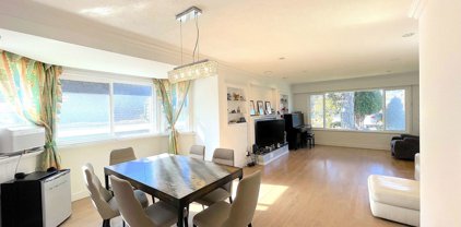 7798 Gilley Avenue, Burnaby