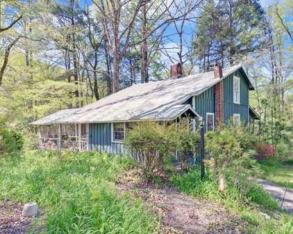 31 Bear Creek Lane, Clayton