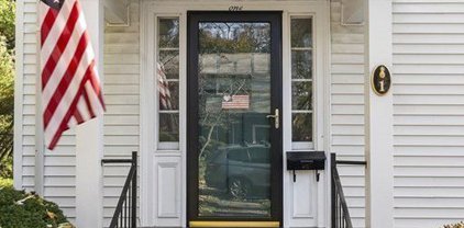 1 Bancroft Road, Wellesley