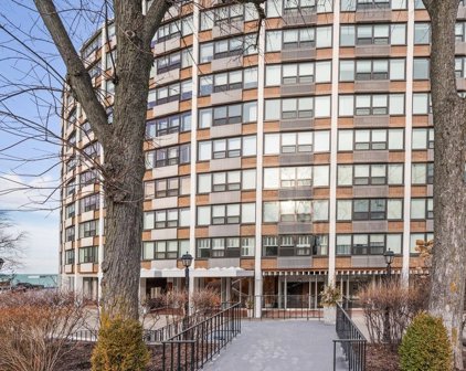 1630 Sheridan Road Unit #4L, Wilmette