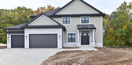 S101W21488 Maneys Ct, Muskego