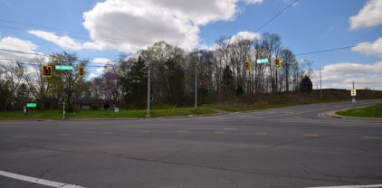 1985 E Highway 49, Ashland City