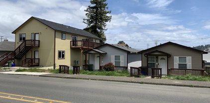 744/756 S 4TH ST, Coos Bay