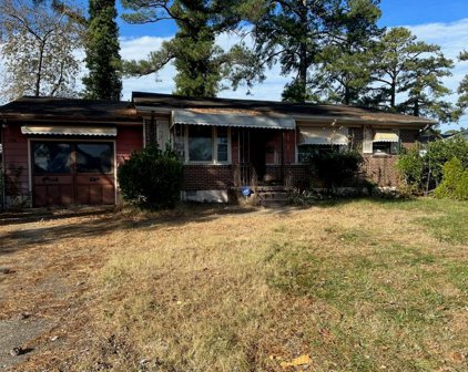 1602 Basie Crescent, Central Portsmouth