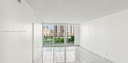 100 Bayview Dr Unit #629, Sunny Isles Beach