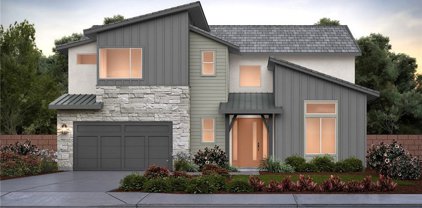 11725 Toyon Drive, Chatsworth
