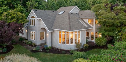8208 NW REED DR, Portland