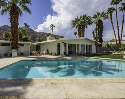 77048 Iroquois Drive, Indian Wells