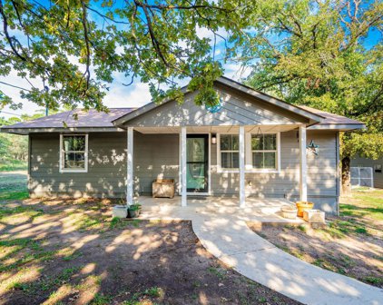 108 N King Lake Road, Scroggins