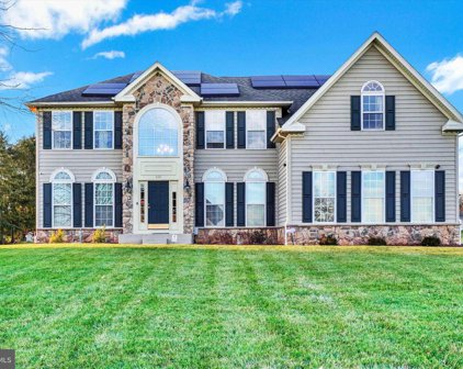 155 Autumnwood Ave, York