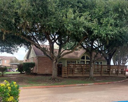 18800 Egret Bay Boulevard Unit 907, Webster