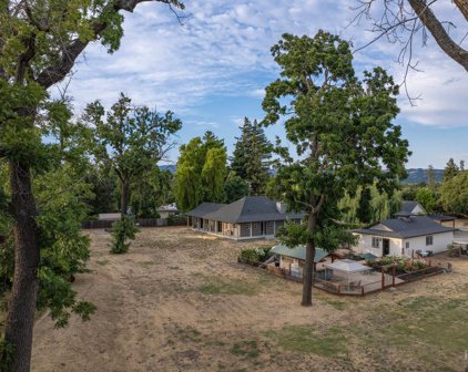 22385 Broadway, Sonoma
