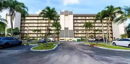 3150 W Rolling Hills Cir Unit #307, Davie