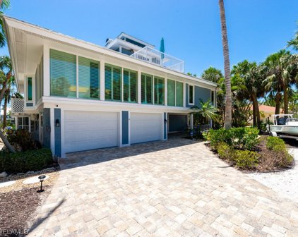 513 Lighthouse Way, Sanibel