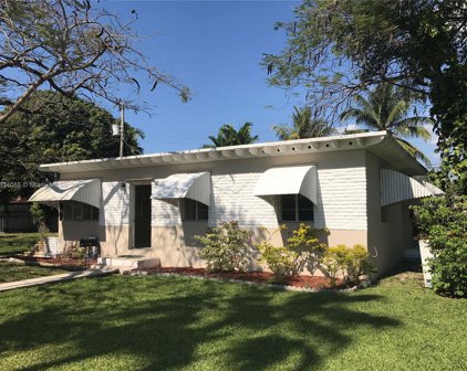201 Flagler Dr, Miami Springs