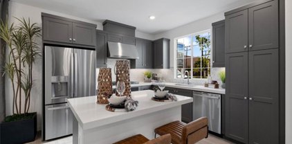 553 Embrook Way, West Covina