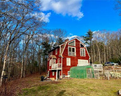 4112 Flat River Road, Coventry