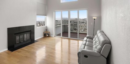 730 Pointe Pacific 5, Daly City