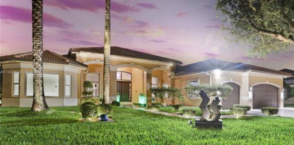 13963 Sw 42nd St, Davie