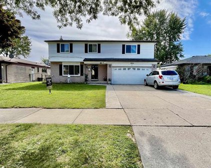 2624 Michael Dr., Sterling Heights
