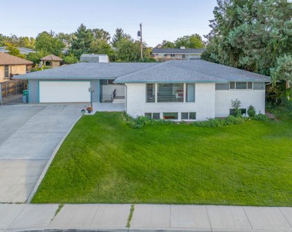 2923 W Canal Drive, Kennewick