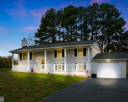 803 Edwards Dr, Fredericksburg