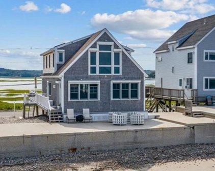 288 Central Ave, Scituate