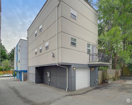 4024 NE 123rd Street, Seattle