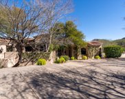 8150 N Ridgeview Drive, Paradise Valley image