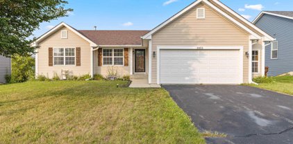 8453 Crooked Bend, Machesney Park