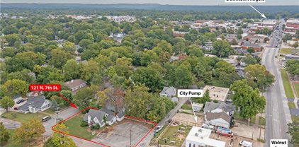 121 N 7th  Street, Rogers