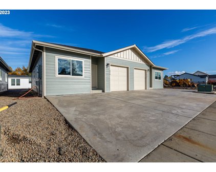 4510 Live Oak ST, Sweet Home