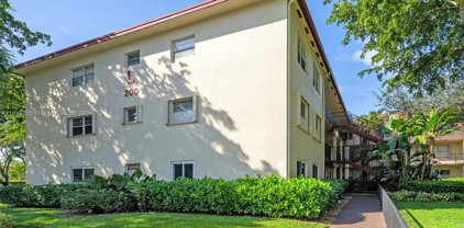 200 Sw 132nd Way Unit #211L, Pembroke Pines