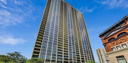 1560 N Sandburg Terrace Unit #811J, Chicago