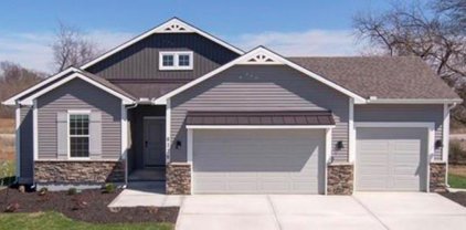 8328 SW Redbud Street, Blue Springs