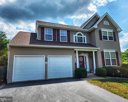 63 Woodleigh Ln, Stafford