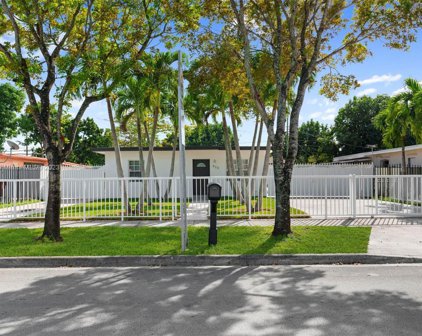 620 E 42nd St, Hialeah