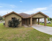 288 E Kimball Ave., Raymondville image