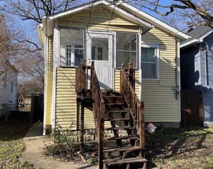 4722 S 1st St, Louisville