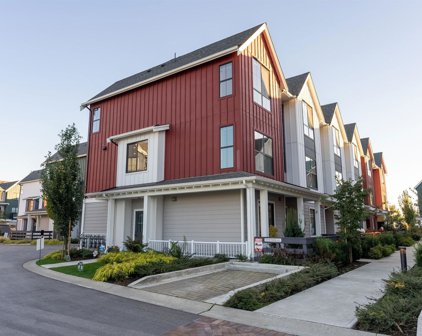 488 Furness Street Unit 106, New Westminster