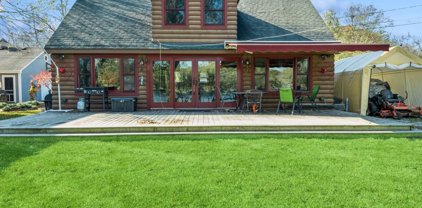 23865 N River Road, Cary