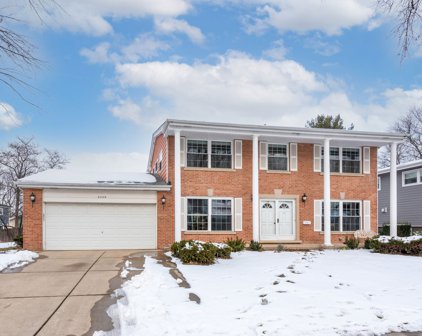 2306 E Lillian Lane, Arlington Heights
