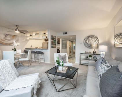 3335 La Mesa DR 3, San Carlos