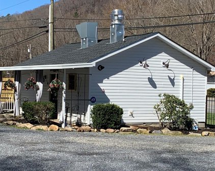 1915 Soco  Road, Maggie Valley