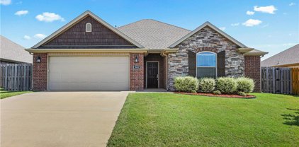 960 Silverthorn  Drive, Centerton
