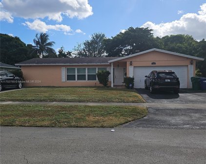 4400 Nw 15th St, Lauderhill