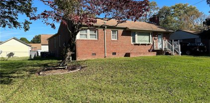 28 Mansford Drive, Hampton East